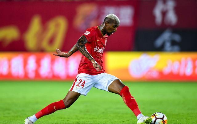 哈哈体育平台-本菲卡vs摩雷伦斯赛果