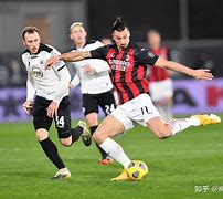 哈哈体育平台-转折点里昂队长鼓劲；意大利杯关键时刻攻防权衡；底气十足；控场能力受关注